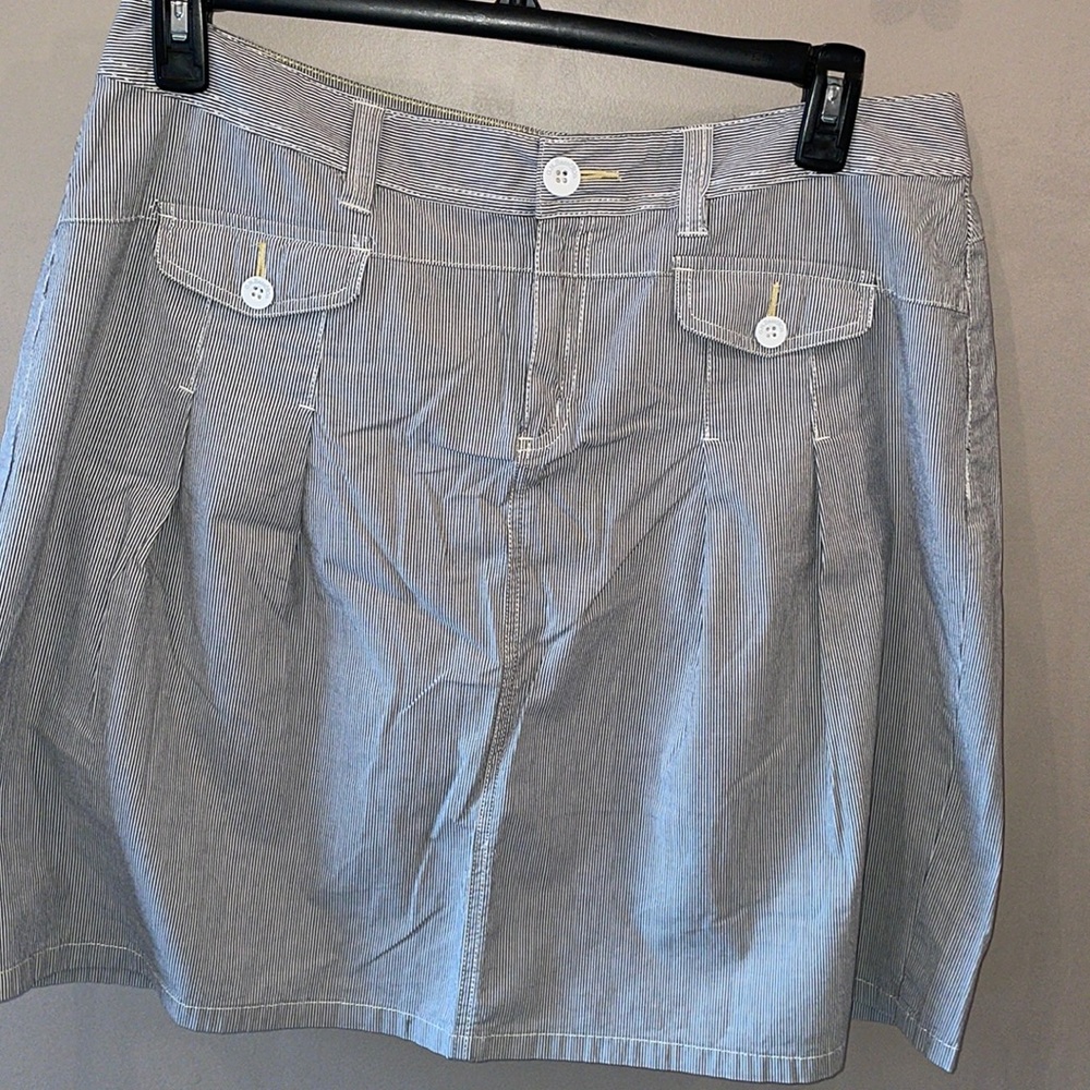 Women’s skirt
